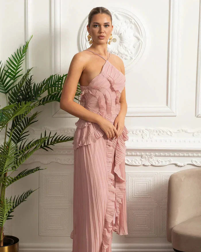 Vestido Sexy Assimétrico e Decote nas Costas