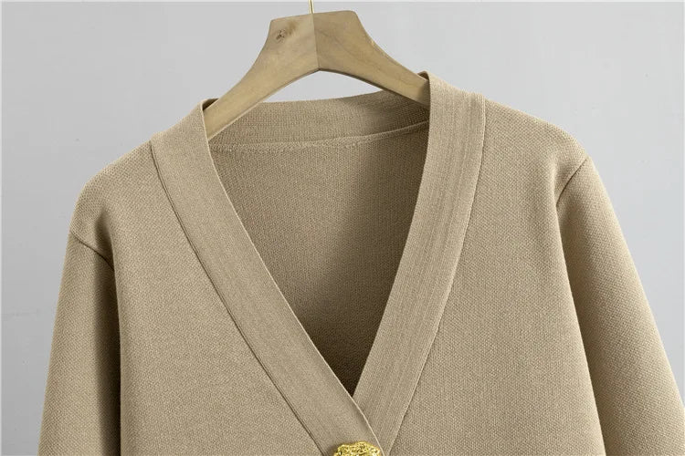 Conjunto Feminino Elegante em Tricô – Cardigan de Botões e Calça de Cintura Alta com Perna Larga