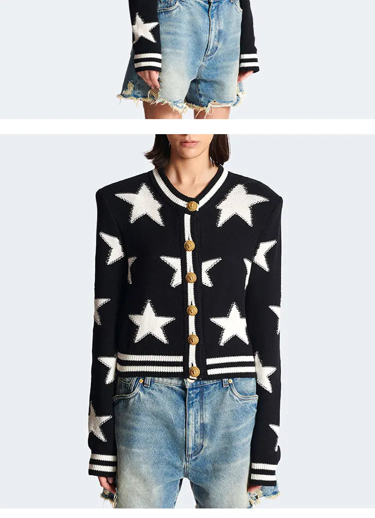 Cardigan Tricot com Botões Dourados – Estilo Sofisticado