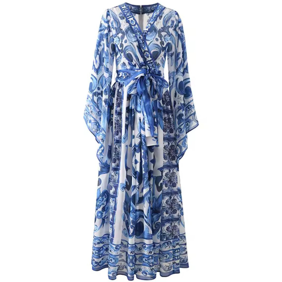 Vestido Longo Floral Estilo Porcelana – Elegância Atemporal