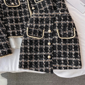 ConjuntoTweed Xadrez – Blazer Manga Longa + Saia A-Line Assimétrica