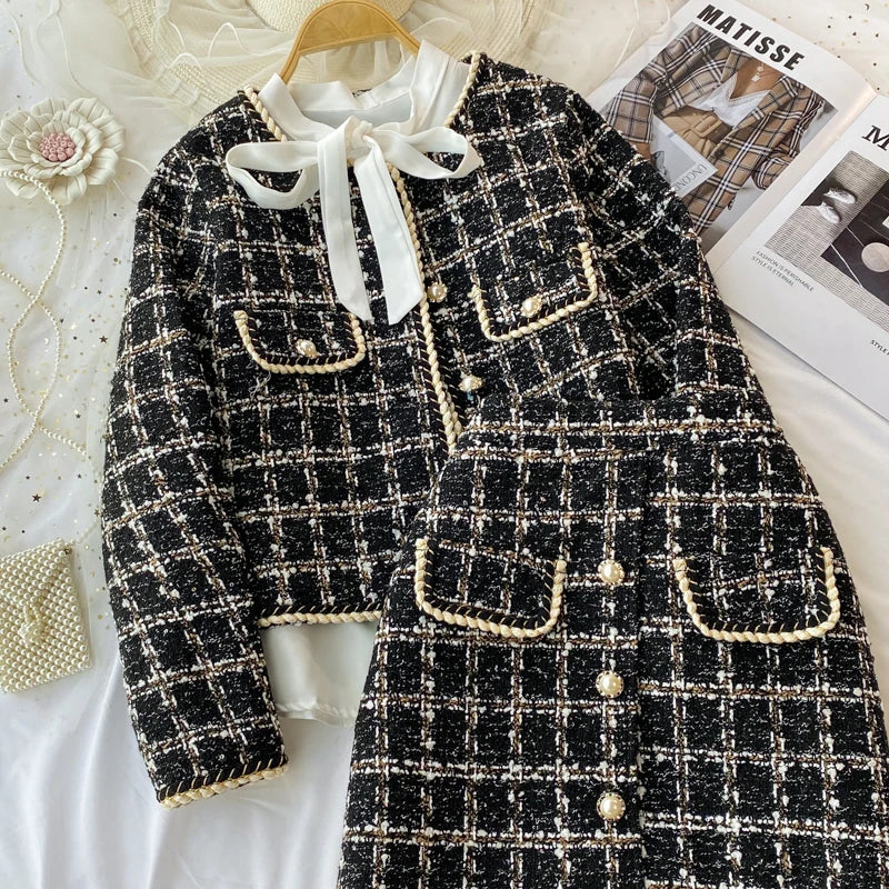 ConjuntoTweed Xadrez – Blazer Manga Longa + Saia A-Line Assimétrica