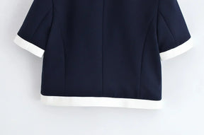 Conjunto Feminino Versátil – Blusa Básica com Recortes e Calça Reta Cintura Alta