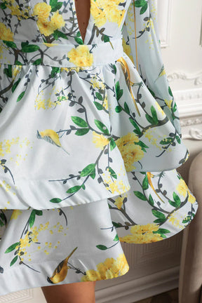 Vestido – Vintage, Decote V, Manga Lanterna, Saia Plissada