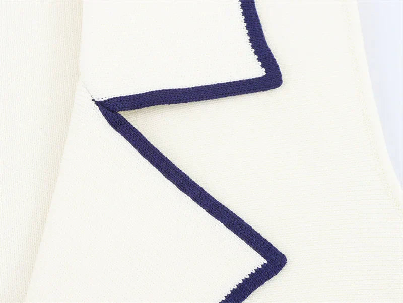 Colete  de Tricô Sem Mangas – Branco com Detalhe, Estilo Casual Chic